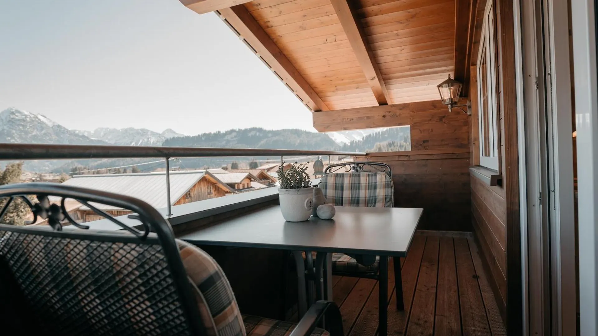 Apartment Landhaus Mucha - Ferienwohnungen - Naturpark Partner Bolsterlang
