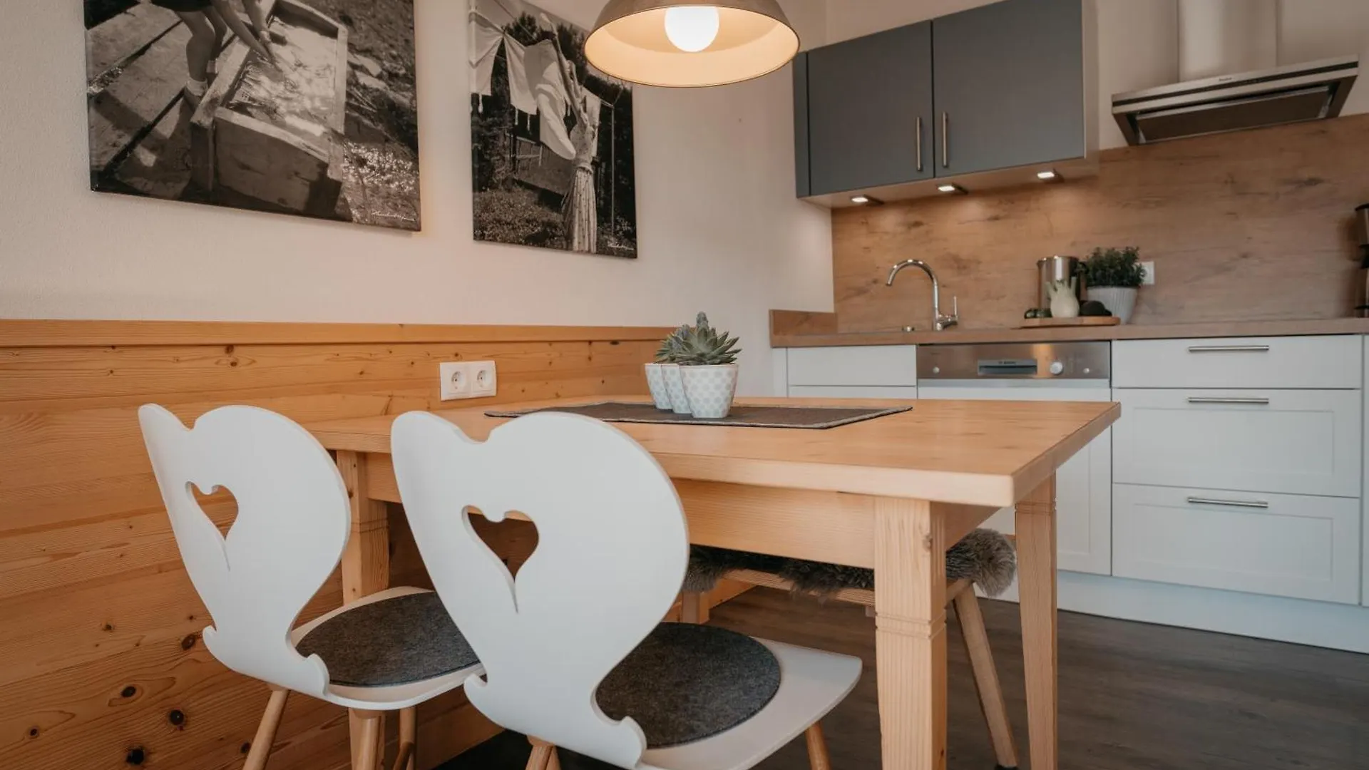 Apartment Landhaus Mucha - Ferienwohnungen - Naturpark Partner Bolsterlang