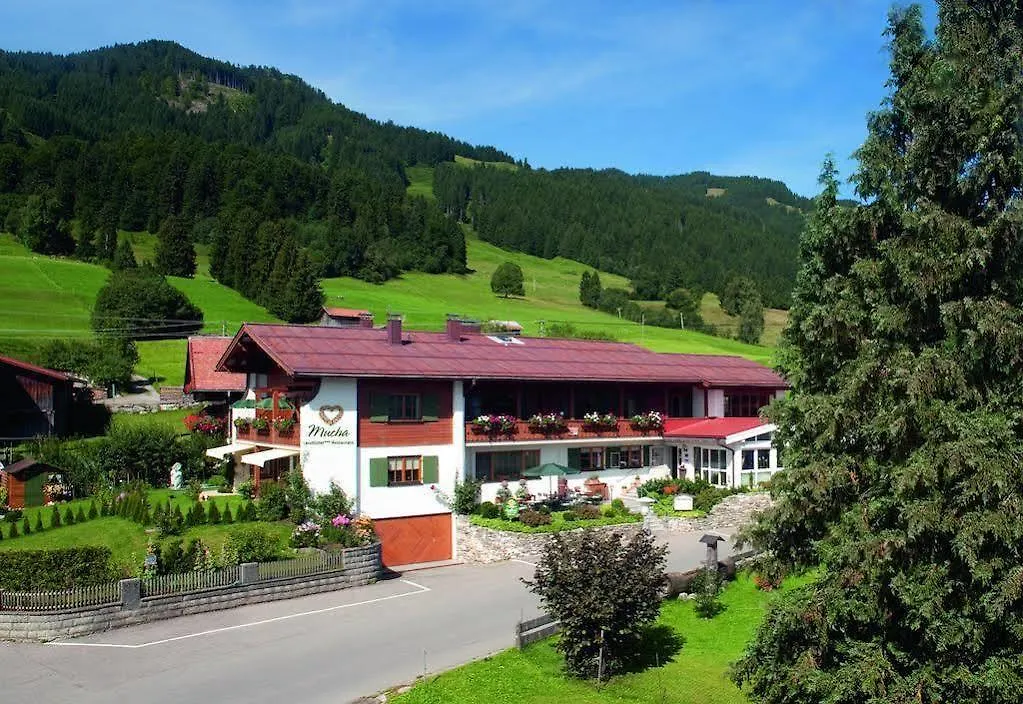 Apartment Landhaus Mucha - Ferienwohnungen - Naturpark Partner Bolsterlang
